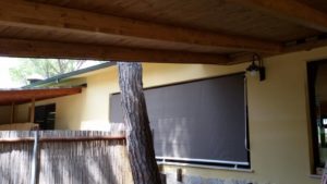 oscuranti scorrevoli da esterni per finestre RIF: SE50