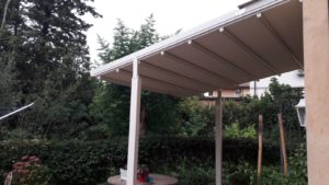 pergola 3,5 per 3,5 metri per cortile casa SE95