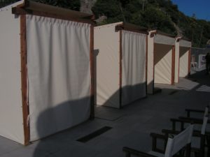 gazebi in pvc color avorio per stabilimento in toscana RIF: SE43