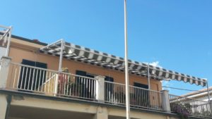 tenda a capanno di 8 metri per terrazza RIF: TS125