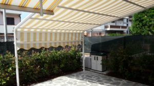 tenda a capanno pesante per cortile RIF: TS108