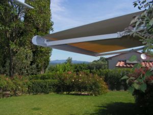 tende a bracci estensibili per giardino RIF: TS207
