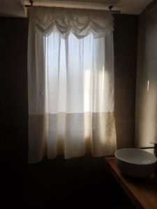 tende leggere eleganti per bagno RIF: TC38