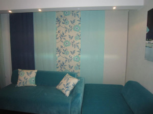 tende a pannello blu e azzurre con stampa più cuscini abbinati RIF: TC288