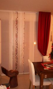 tende a pannelli completate da calata coordinata su angolo per sala min