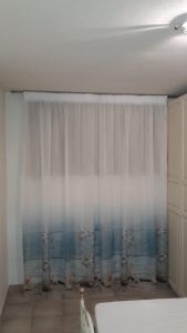 tende con fantasia marina ideali per casa al mare