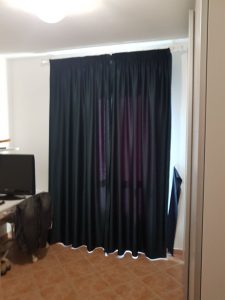 tende in raso oscurante su binario RIF: TC357