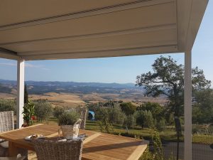 pergola autoportante a volterra presso il vivaio eden garden