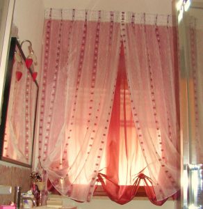 tenda per bagno con sottotenda a finto pacchetto