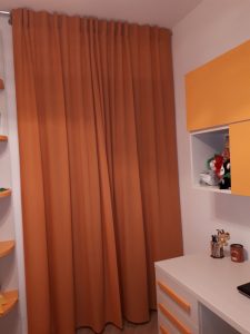 tende classiche arancio su bastone con asole a scomparsa RIF: TC430