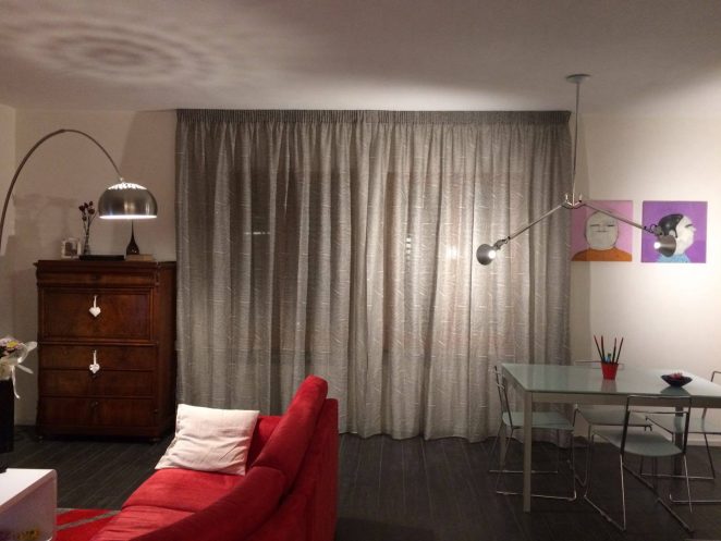 tende moderne su binario per sala