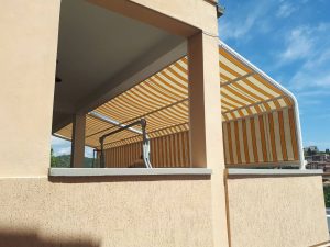 due tende a capanno su misura per terrazza RIF: TS289