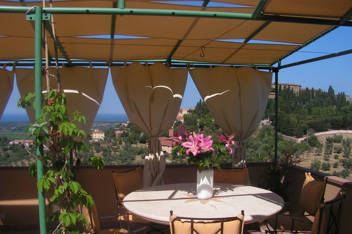 teli passanti su gazebo in ferro e tende laterali scorrevoli in acrilico min