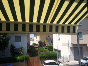 1a tenda a capanno su misura installata da Gani nel 1993 RIF: TS291