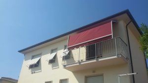 tenda a capanno su misura per terrazzino RIF: TS334