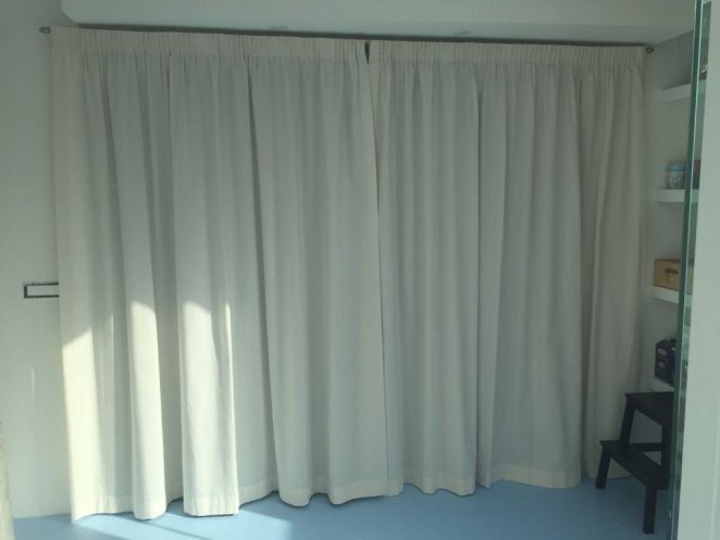 tenda in cotone pesante double face per dividere cucina da sala