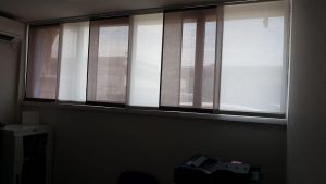 tende a pannelli ignifughe per ufficio interno di carrozzeria