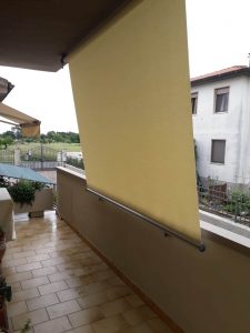 tenda a caduta a tinta unita senza cuciture